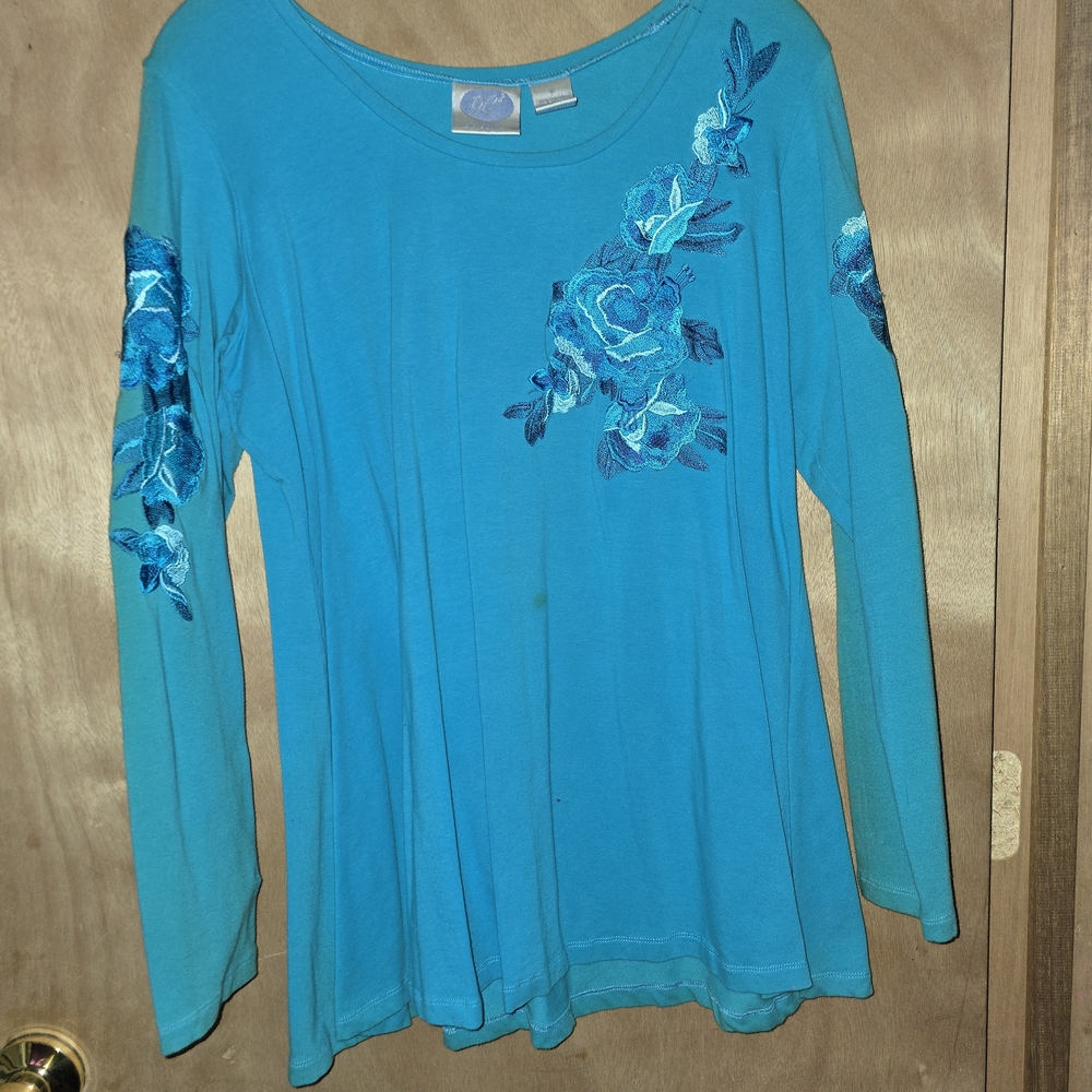 DG2 by Diane Gilman Turquoise Floral Embroidered Tunic
